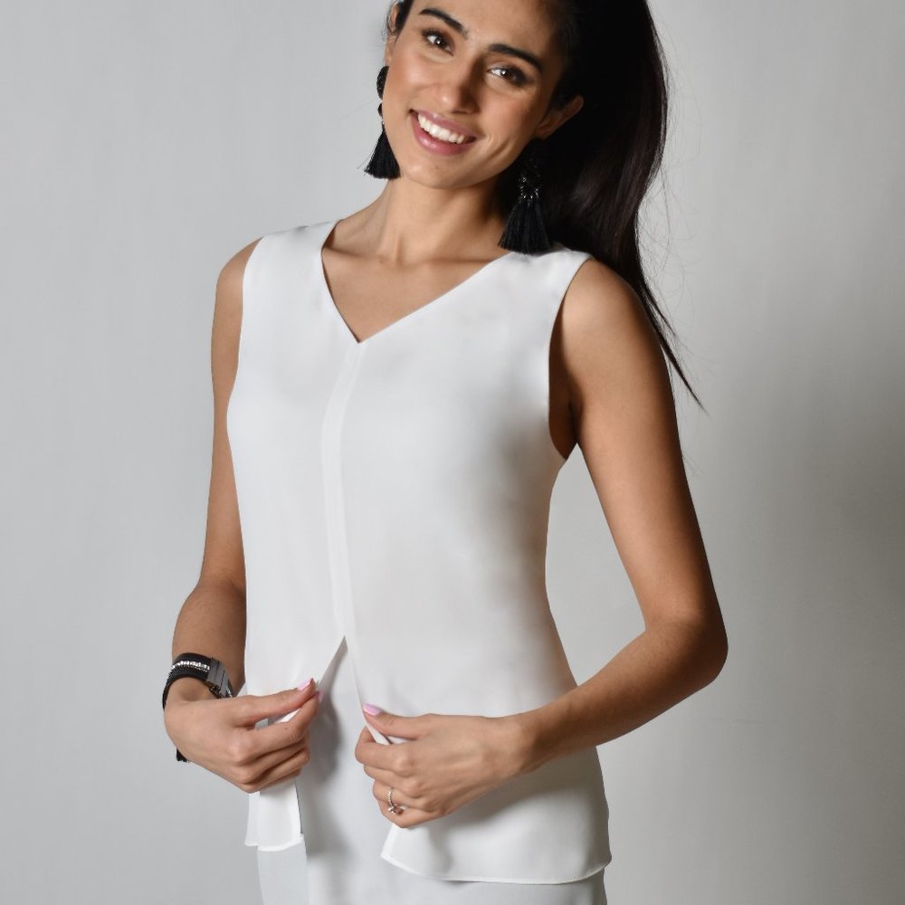 Various Colors: Sleeveless Tunic by FRANK LYMAN Layered
